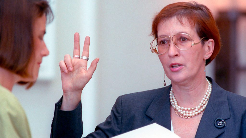 Erste deutsche Ministerpräsidentin